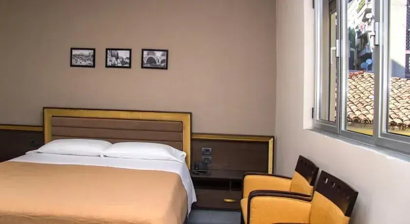 Old Town Rooms