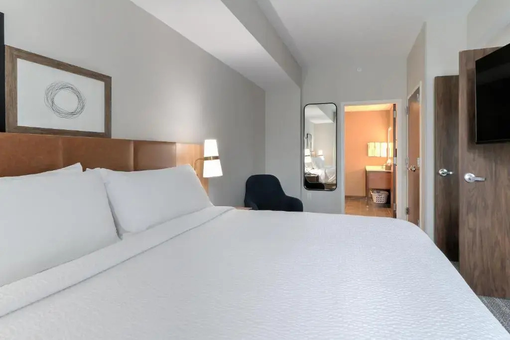 Staybridge Suites Pigeon Forge Smoky Mtns by IHG