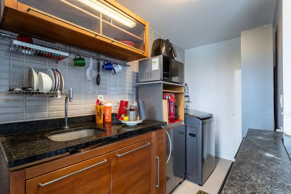 Apto Pet Friendly c 2 su tes e Garagem na Barra