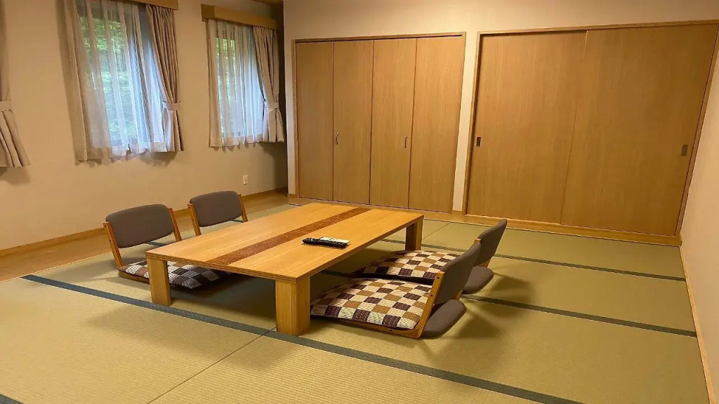 Hakone Kowakien Miyamafurin