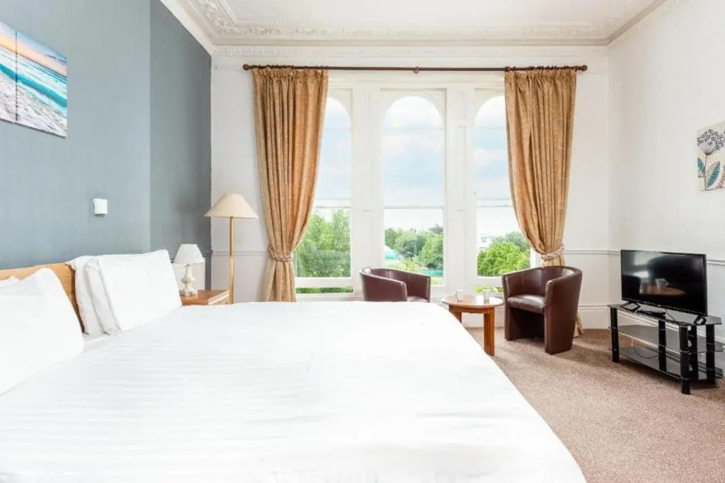 Abbey Lawn Hotel
