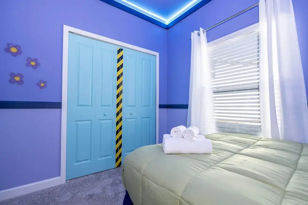 Wonderful 5 Bd W/ Pool @ Storey Lake Resort 2545