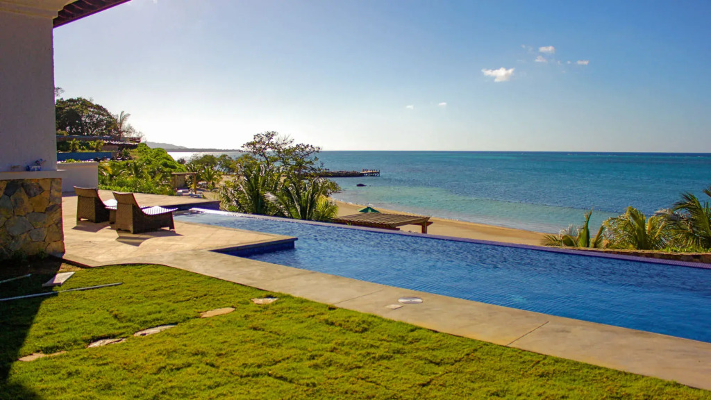 Pristine Bay Resort