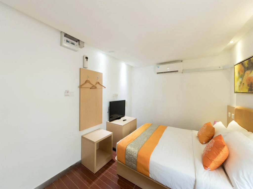 OYO Rooms Chowkit Maju Junction Mall