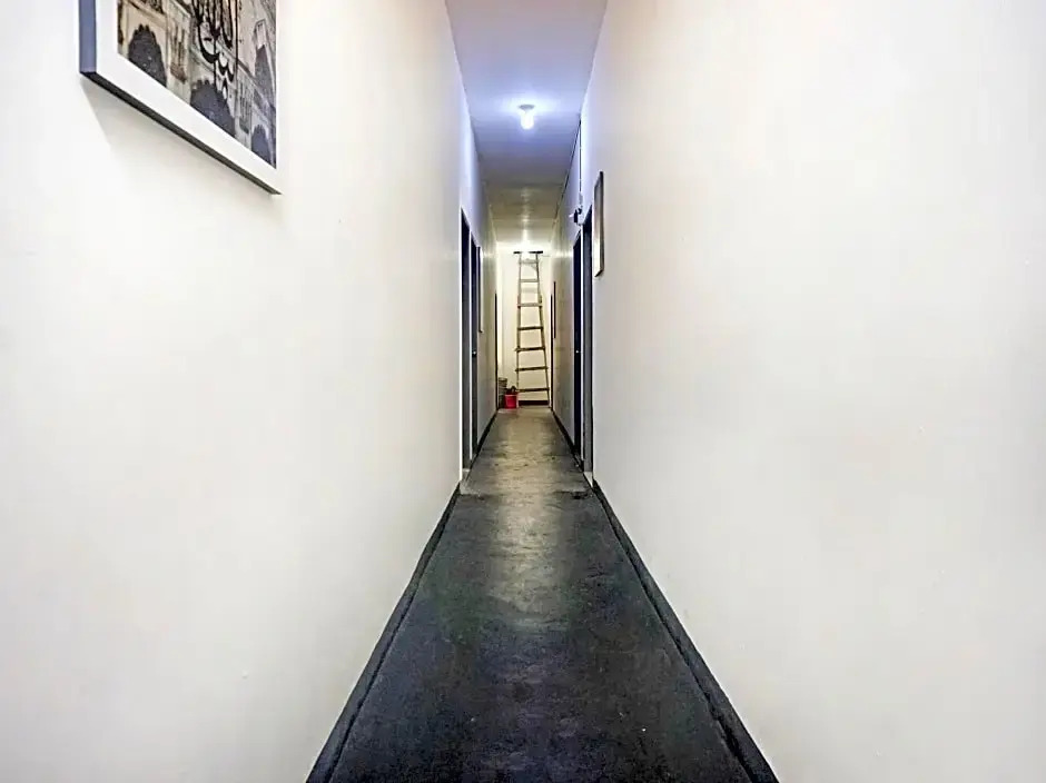 OYO 91412 Ameera Inn Syariah