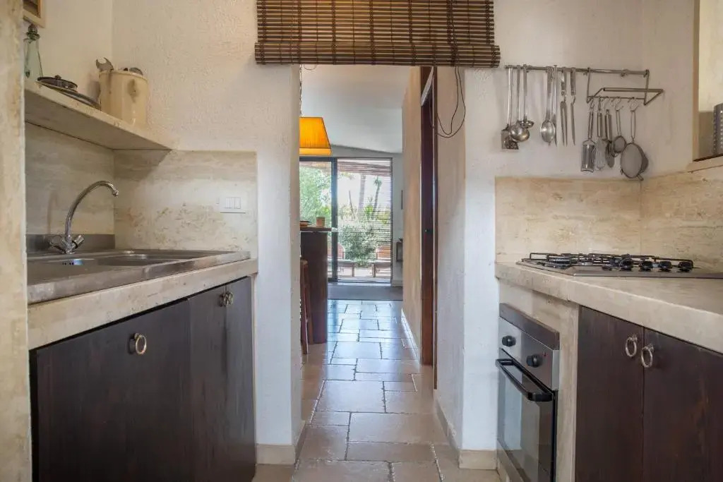 La Villa Apartments