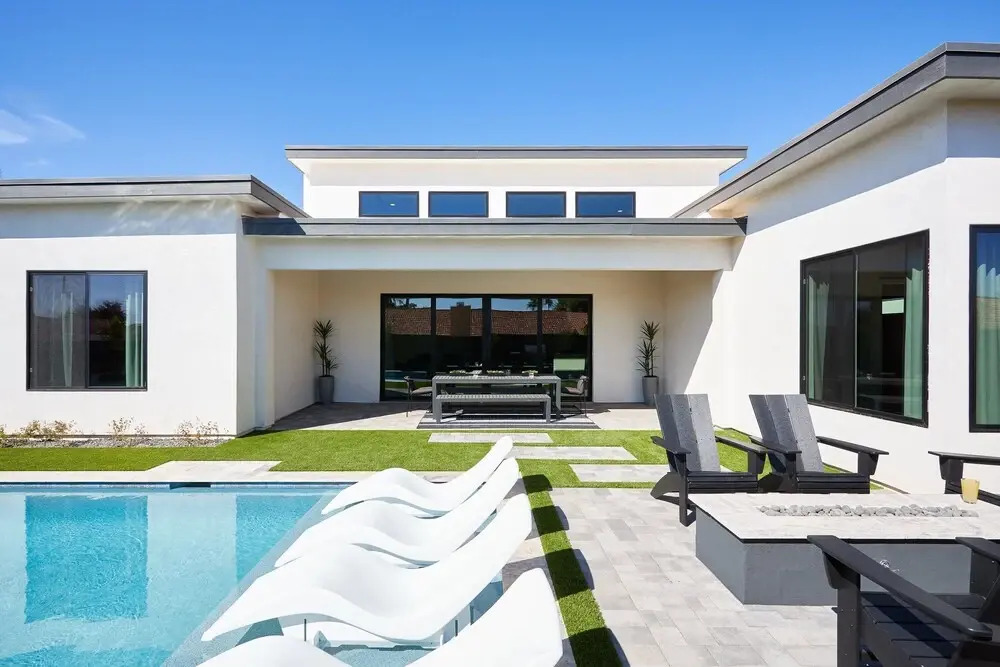 Ember-pool Heat Available-in North Scottsdale