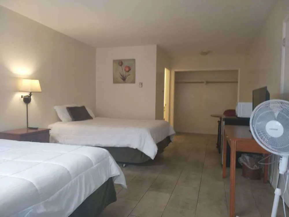Metro Inn
