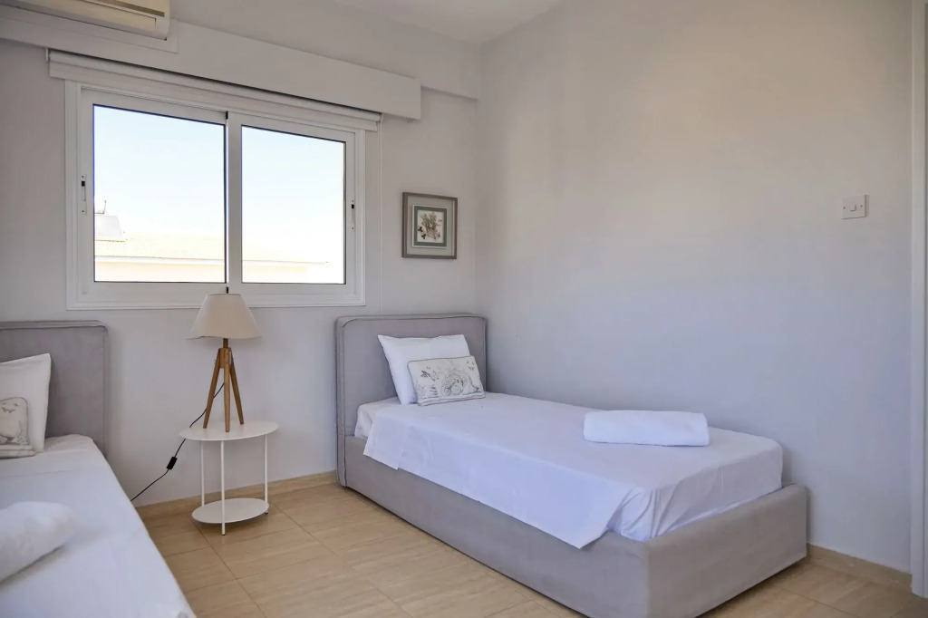 Velomar Villa