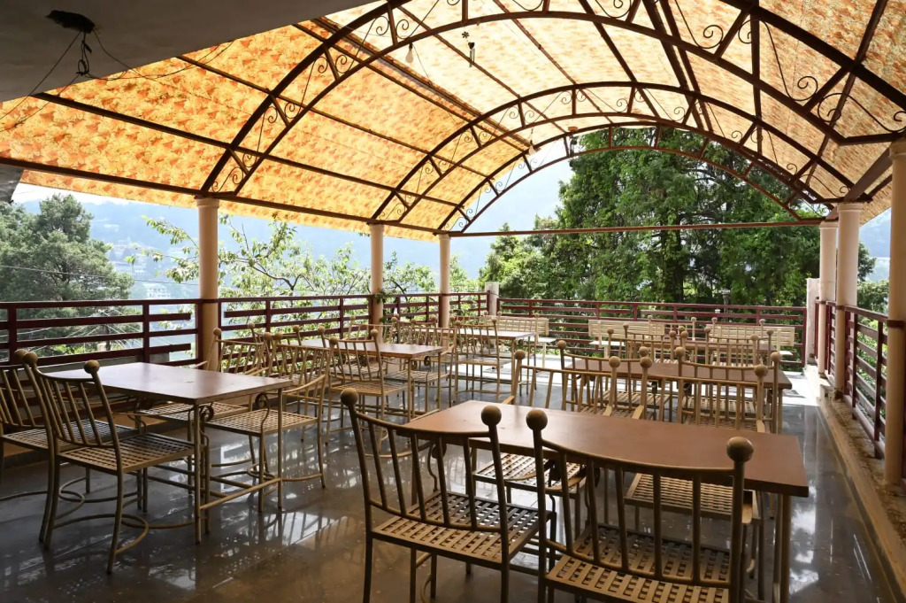 OYO 1820 Hotel Prim Rose
