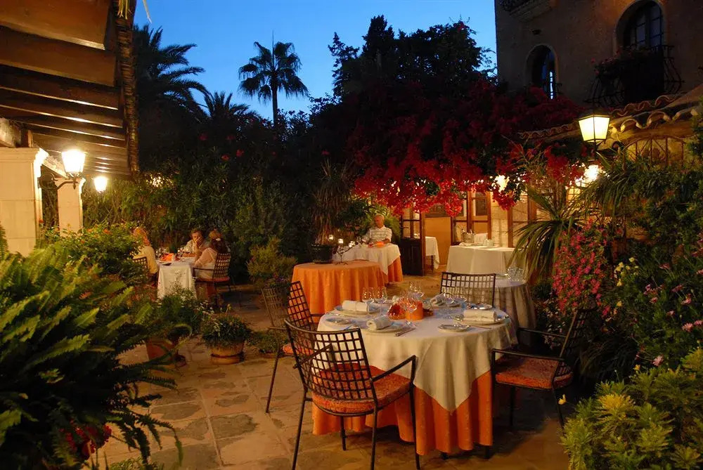 Petit Hotel Restaurante Ses Rotges - Adults Only