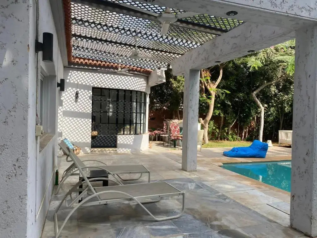Villa by the Pyramids