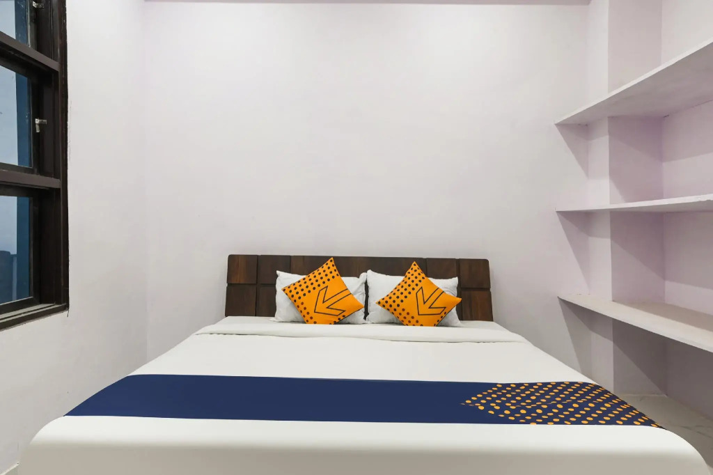 SPOT ON 74614 Hotel Radhika Palace
