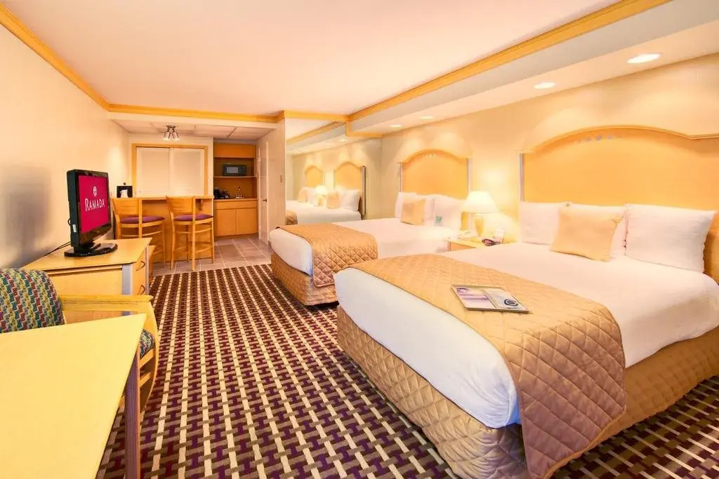 Ramada By Wyndham Fort Lauderdale Oakland Park