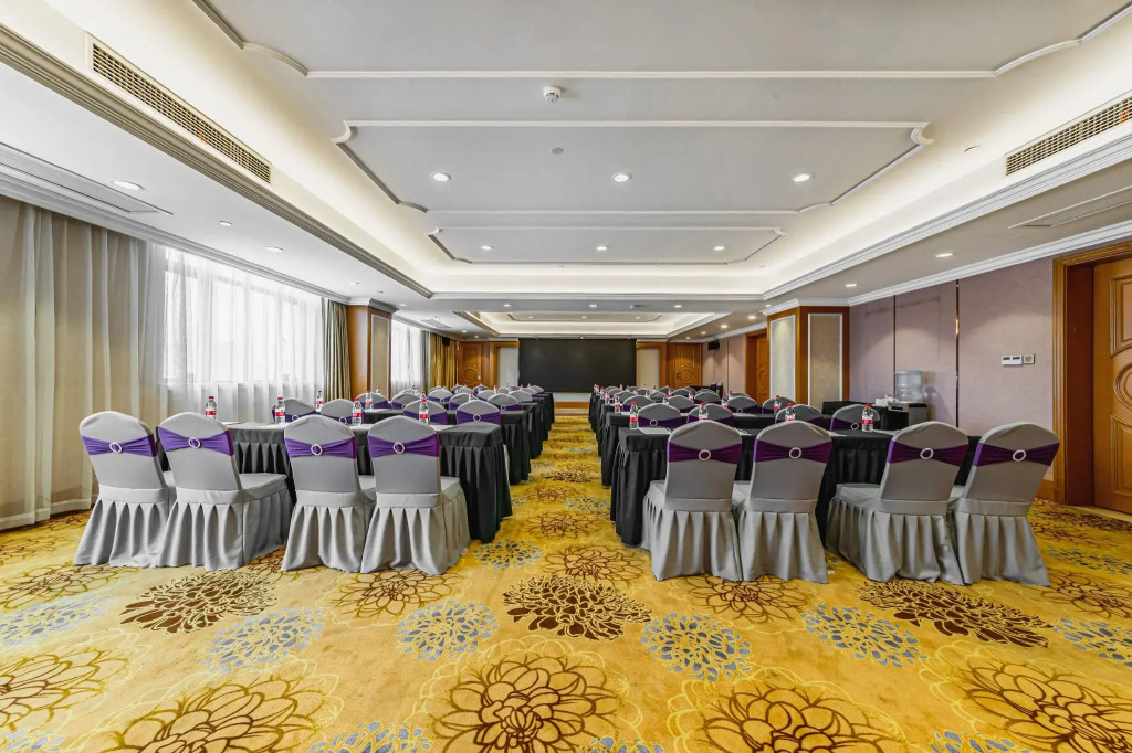 Vienna International Hotel (Lishui Haile City Tianshengqiao Scenic Area, Nanjing)