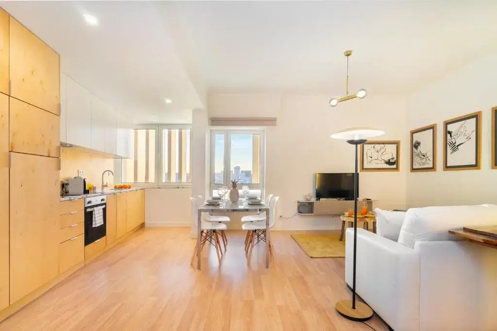 WHome | Anjos Stylish Apartment #10