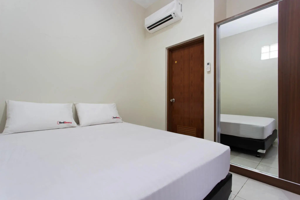 RedDoorz Near Cengkareng Airport