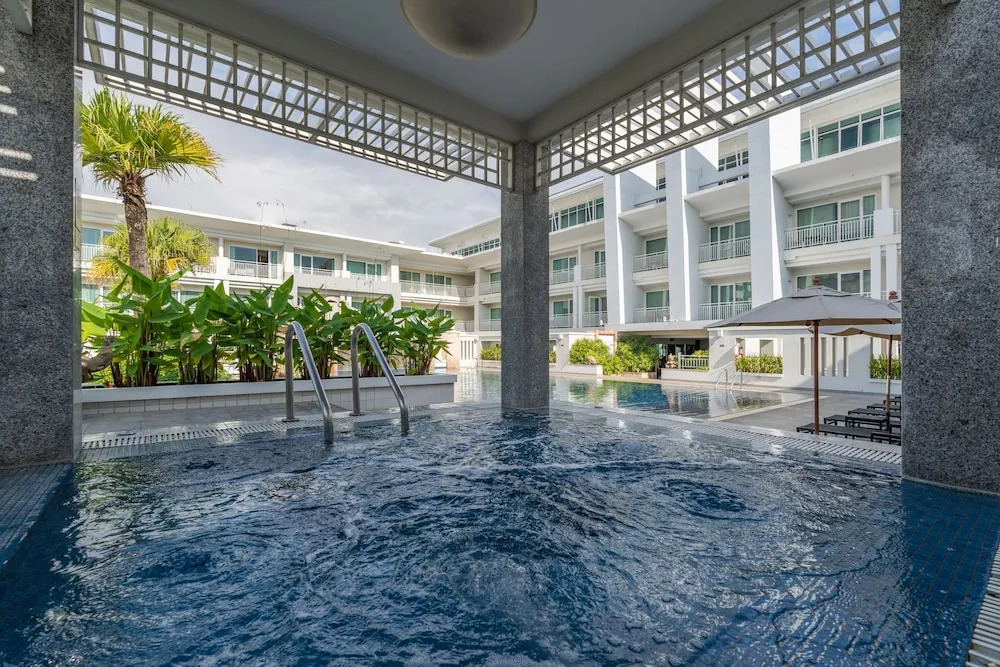 Kantary Hills Hotel and Serviced Apartments