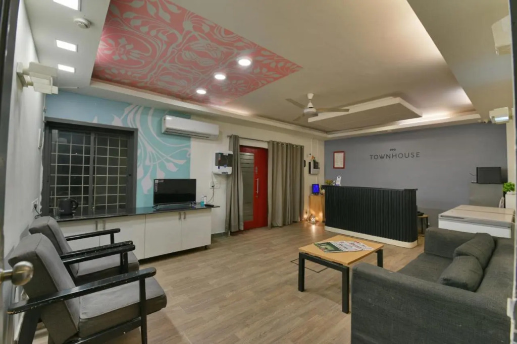 Hotel Admire Inn Sector-51 by ASPL