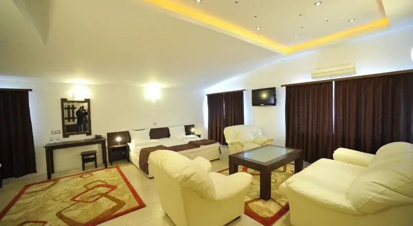 Hotel Melnik Хотел Мелник