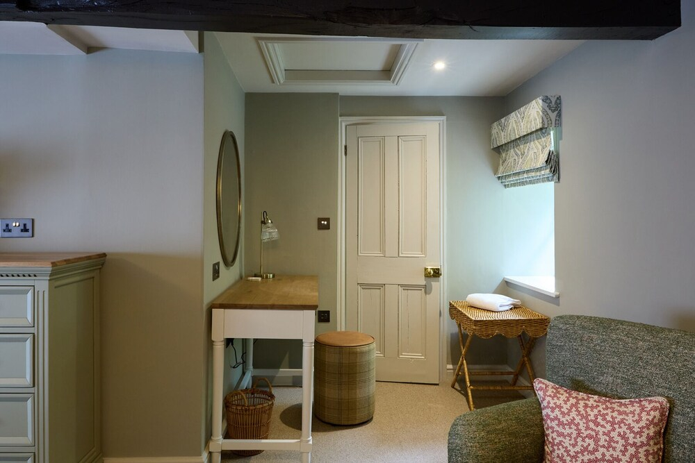 Gardeners Cottage