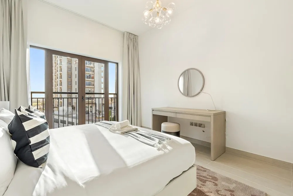 Silkhaus Premier 1BR Yas Golf Collection