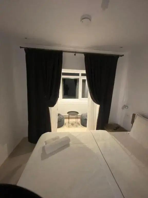 Double D Apartments