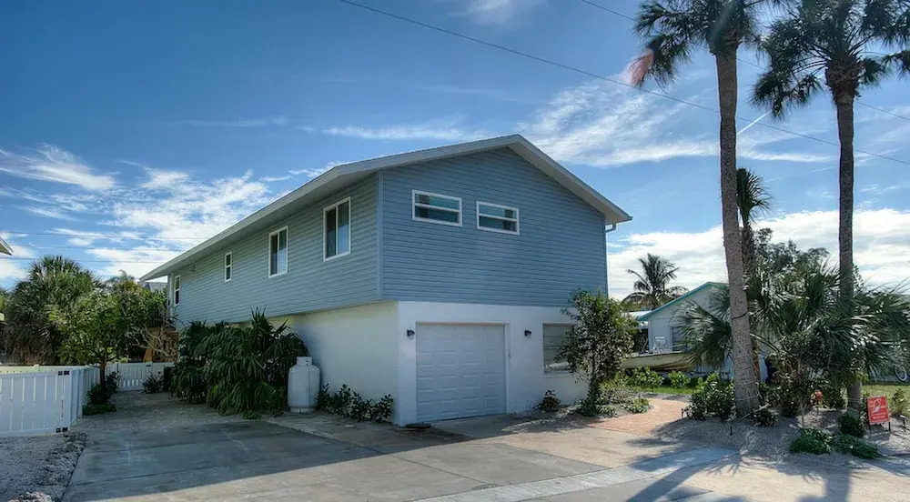 Whispering Whale Retreat Apartment 4