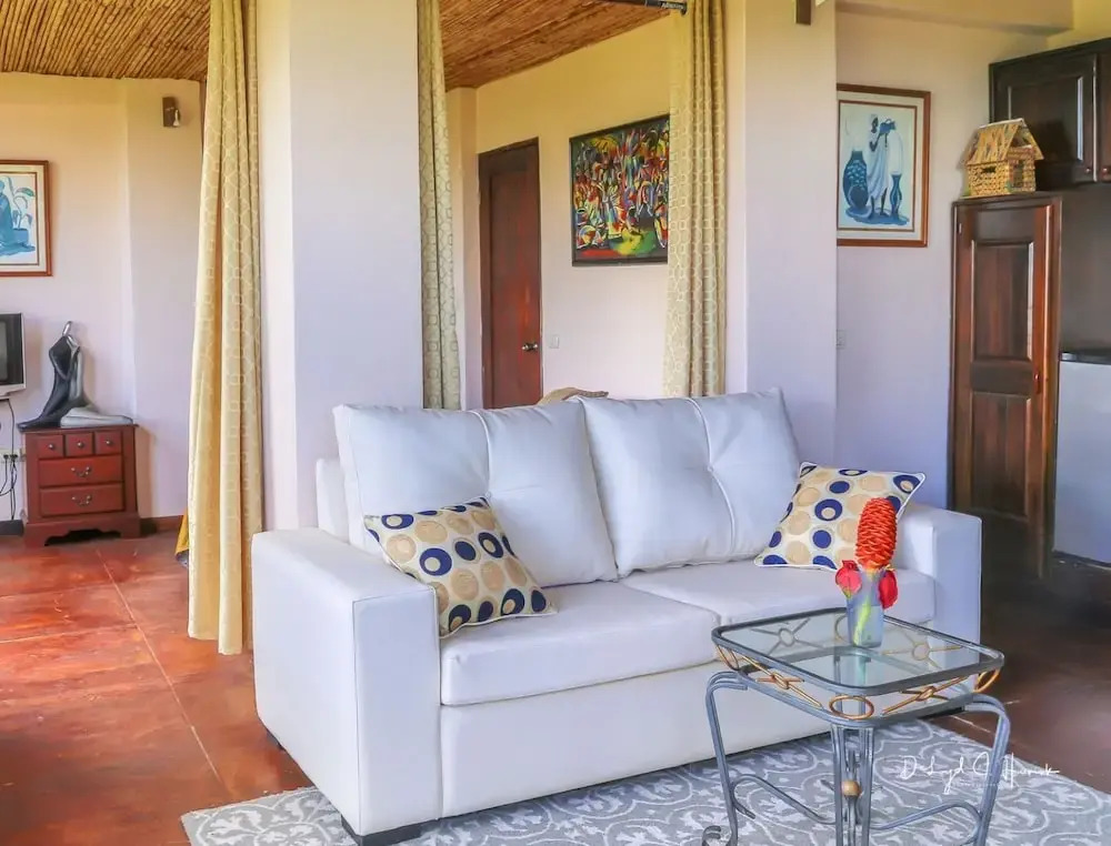 Birdsong Villa