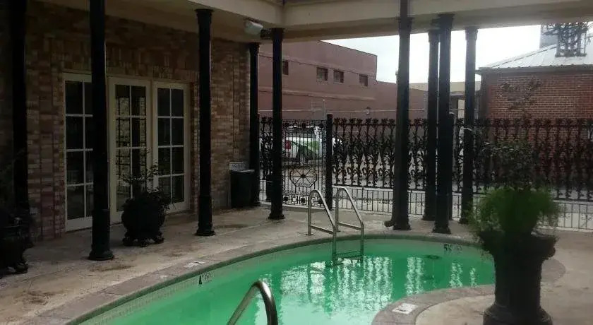 The Hotel Magnolia