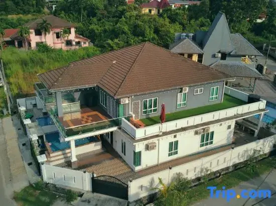 Hideaway Villa 20-46pax 9R9B PRIVATE POOL, KTV, BBQ, ARCADE GAMES, 3min to BEACH