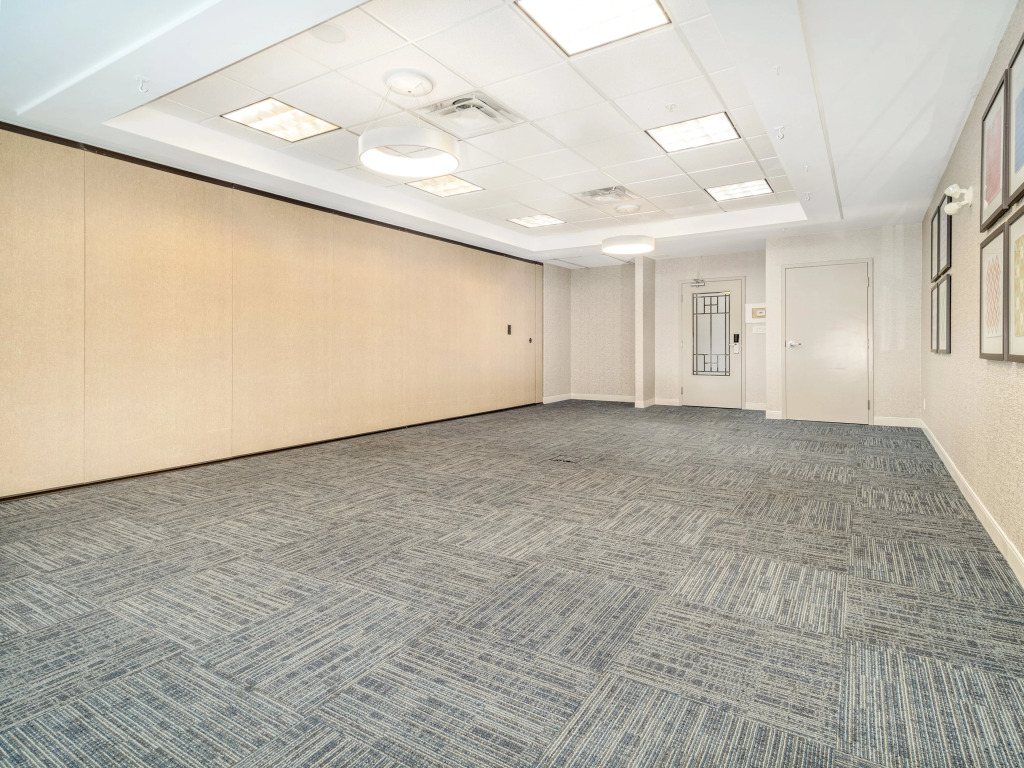 Holiday Inn Express & Suites Medicine Hat by IHG