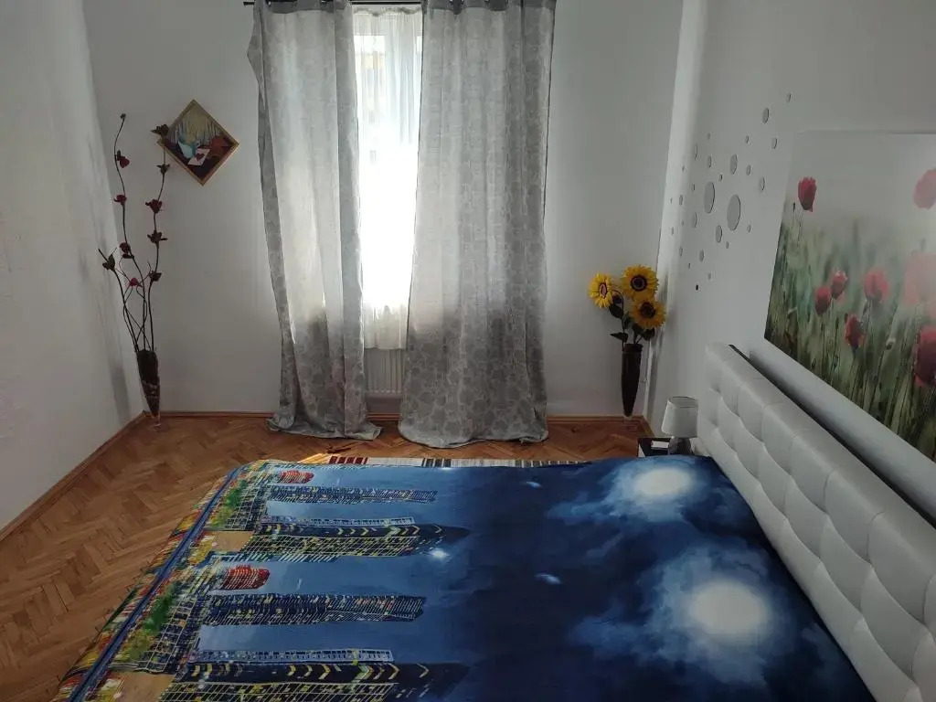 Lovely 1 bedroom apartment in city centre, sleeps 4 !