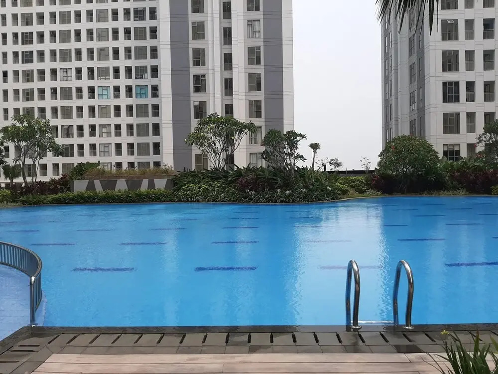 2Br Apartment with Study Room at M-Town Residence