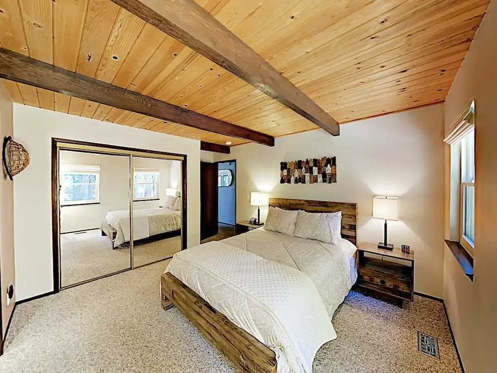 Schweizerhaus Vacation Home 4 Bedroom