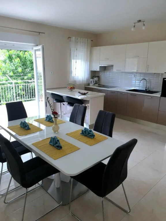 Apartment Milton