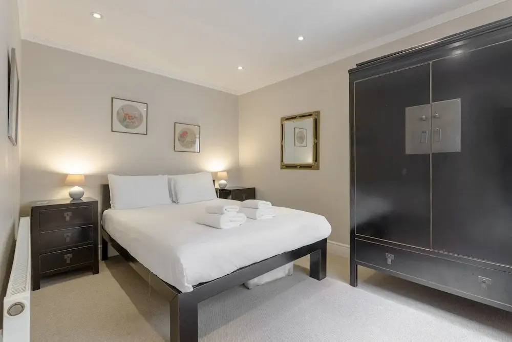 Luxury 2 Bedroom Property in Belgravia