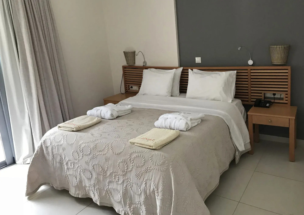 Sappho Hotel