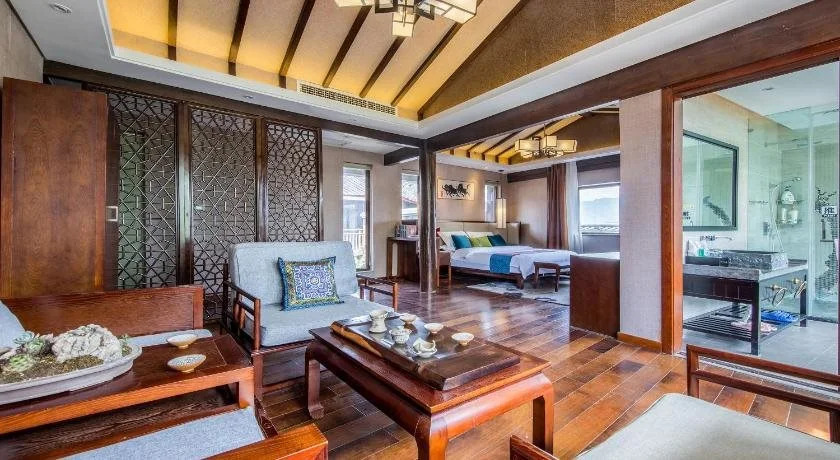 Hua Long Yuan Boutique Hotel