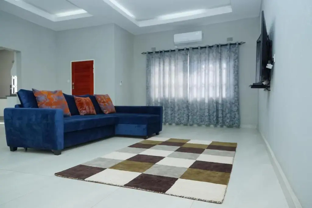 Greyville Apartments