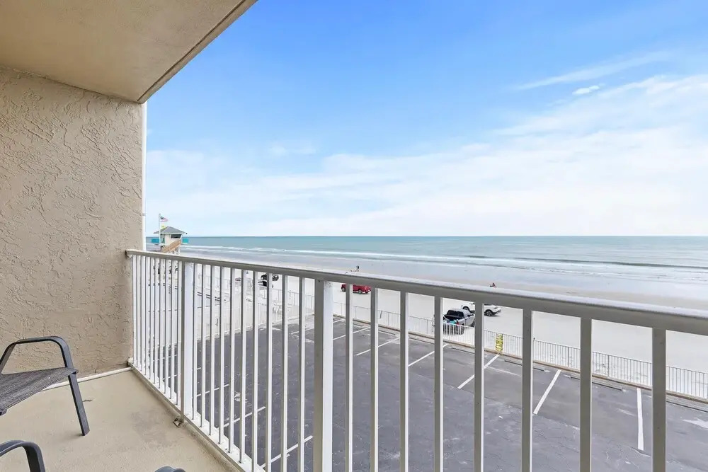 Pirates Cove 221