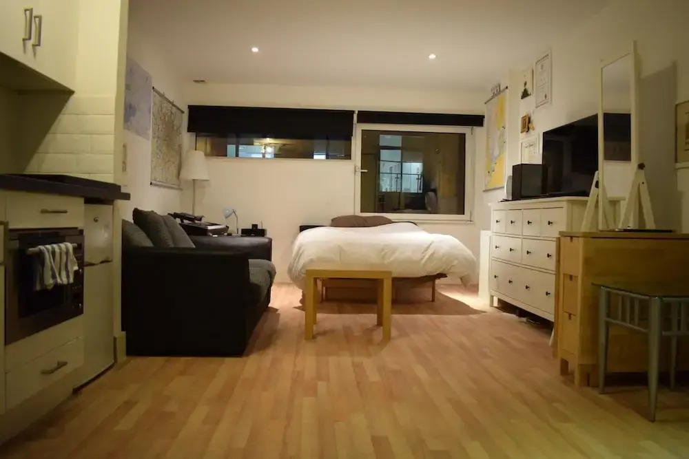 Studio Flat Near Borough Tube Sleeps 2