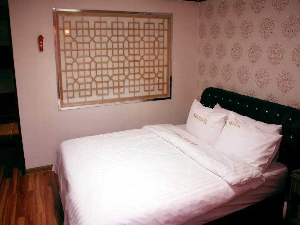 Hotel Lynn House