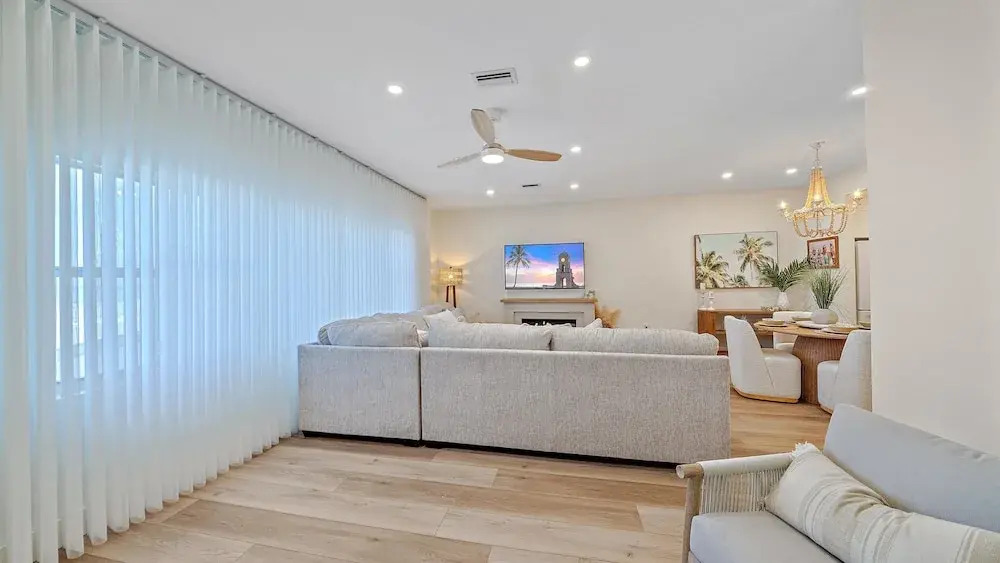 The Beach House 2 Bedroom Condo