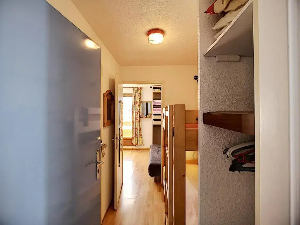 Appartement Les Menuires, 1 pièce, 3 personnes - FR-1-178-305