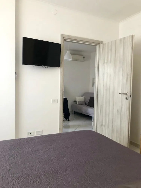 HOLIDAY FLAT Napoli Casa Vacanze Vacation Rentals