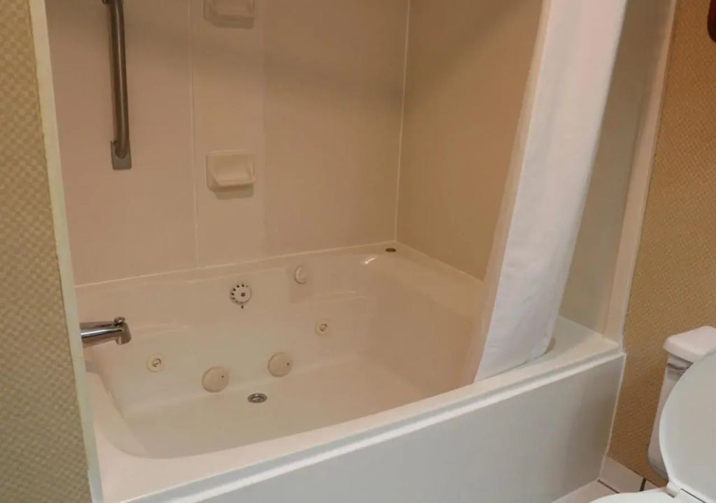 MainStay Suites Bourbonnais - Kankakee