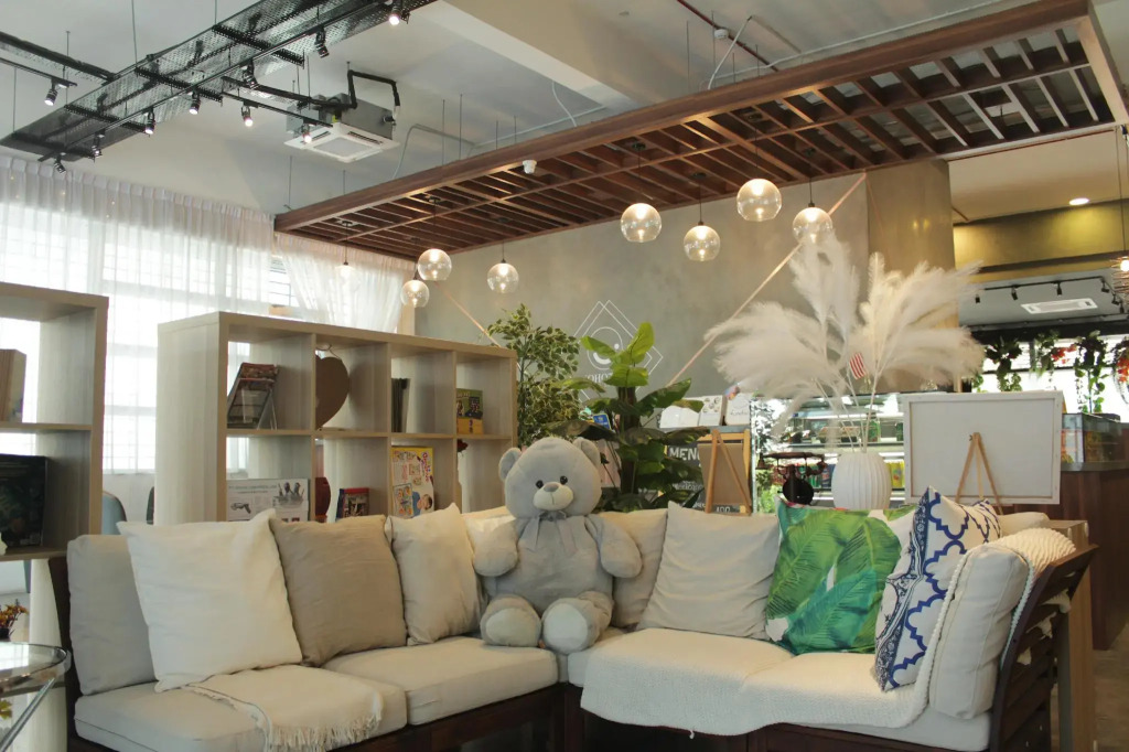 iO Hotel