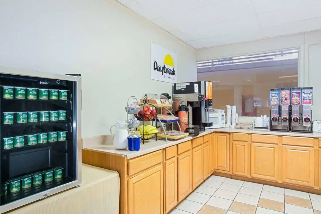 Bristol Parkway inn