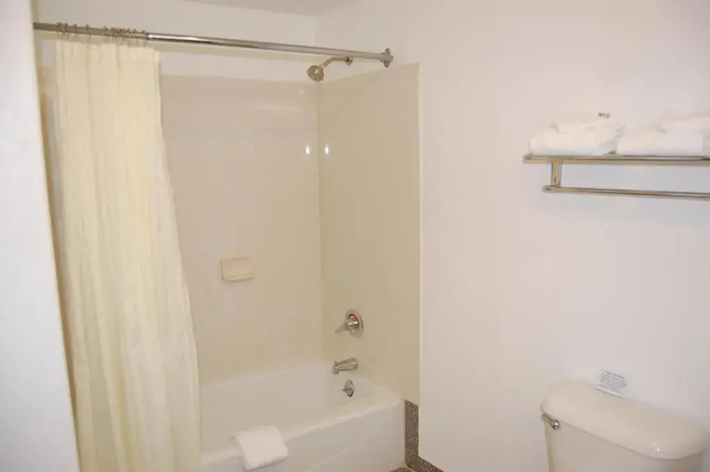 Pleasant Hill Inn
